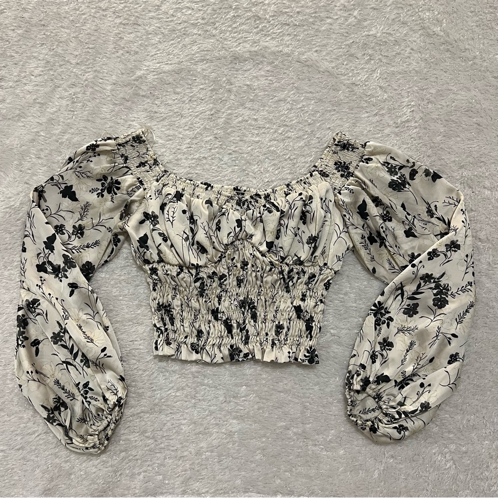 Floral Smocked Puff Sleeve Top